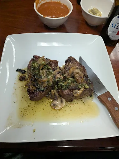Steak with mushrooms and garlic butter